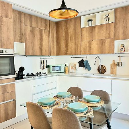 Апартаменти Porta Nuova - Alpitour Free Parking & Netflix Турин Екстер'єр фото