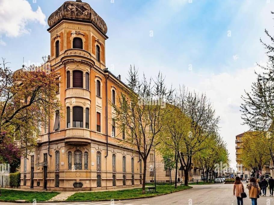 Апартаменти Porta Nuova - Alpitour Free Parking & Netflix Турин Екстер'єр фото